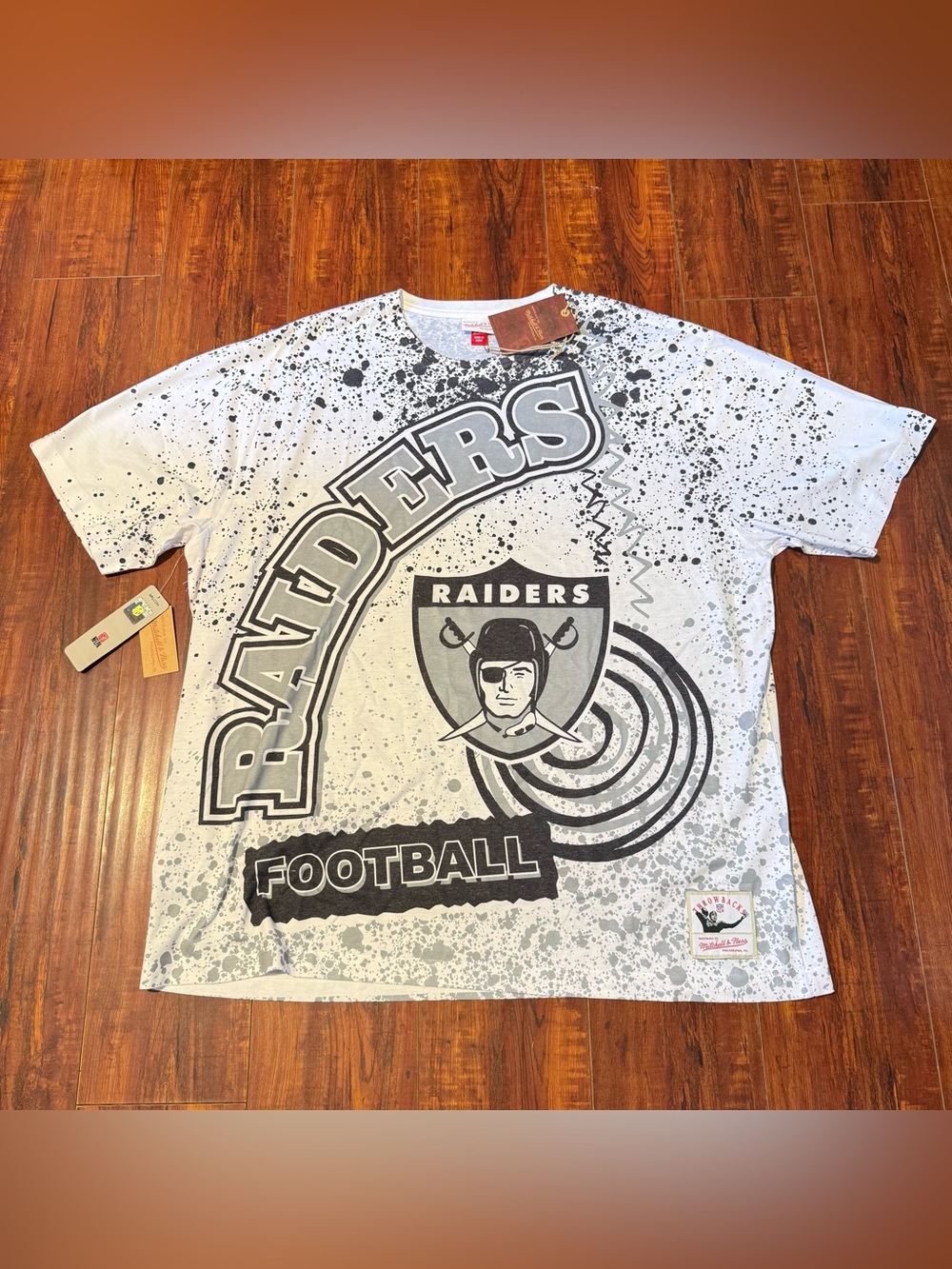 Oakland Raiders Mitchell & Ness Brand New Throwback NFL T-shirt Sz 2XL Read Info